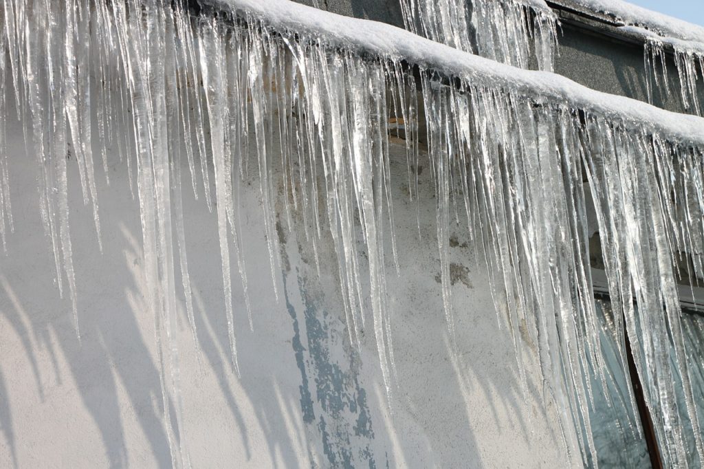 Ice dams in Sioux Falls.